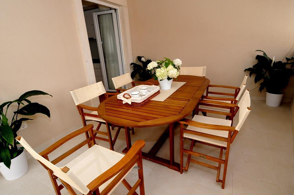 Apartments Annette Ντουμπρόβνικ Εξωτερικό φωτογραφία